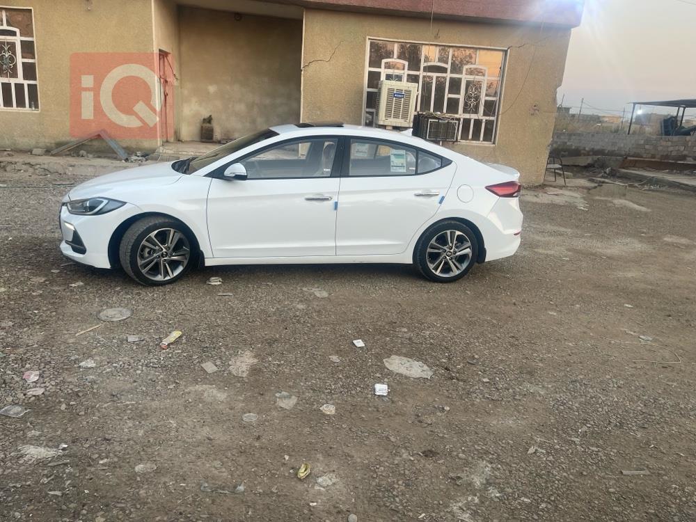 هيونداي النترا